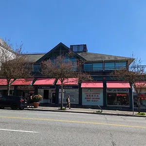 Homestay Away At Near Yvr 